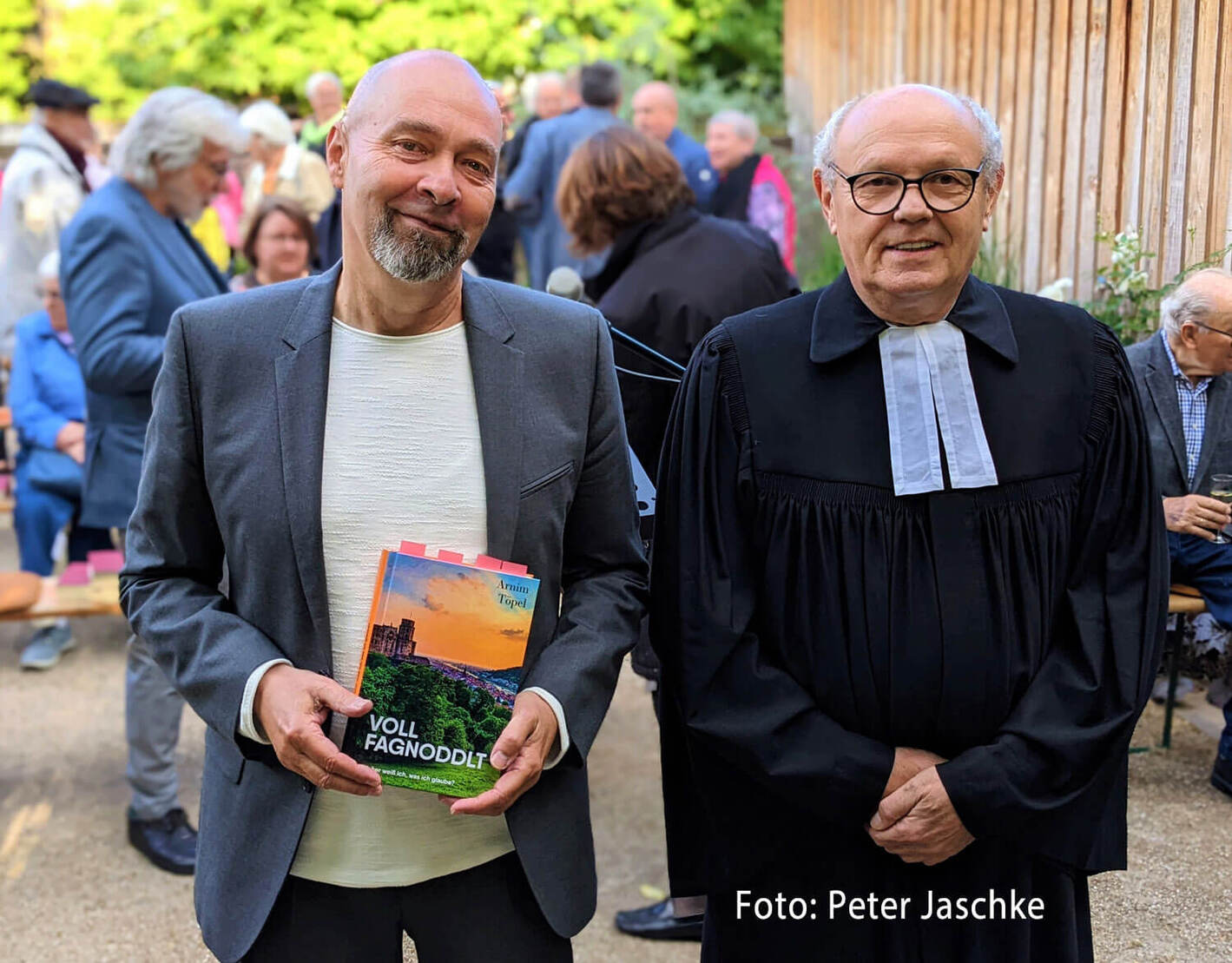 Kandel: Pfarrer trifft Künstler - Mundartgottesdienst mit Pfarrer Dr. Manfred Kuhn und Arnim Töpel - 16. Juni 2024